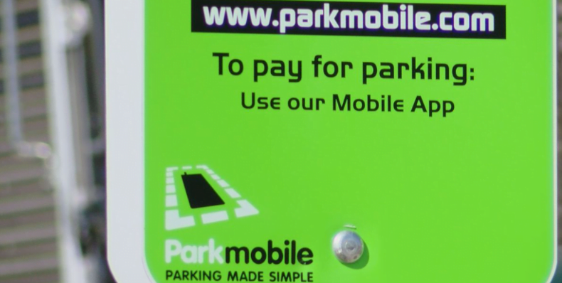 ParkMobile sign
